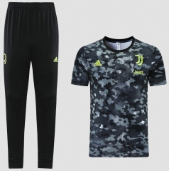 21-22 Juventus Grey Training Shirt and Pants
